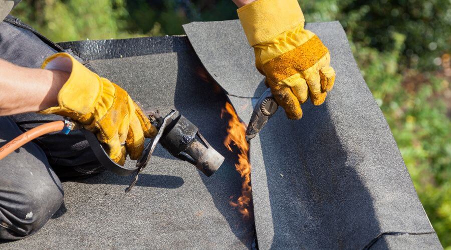 Professional residential roofers in Kempton, IN